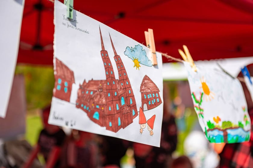 Piknik w parku na Niskich Łąkach i wiosenna edycja akcji WROśnij we WROcław&nbsp;&nbsp;