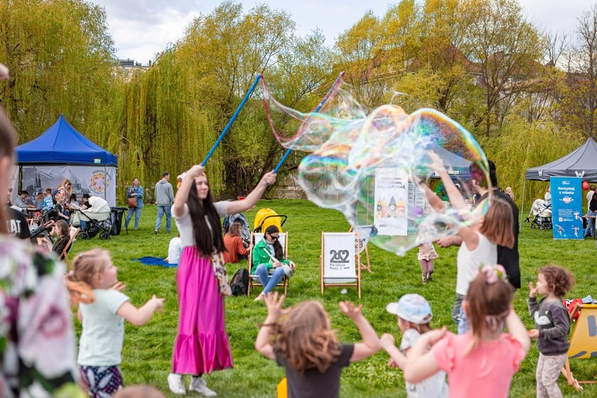 Piknik w parku na Niskich Łąkach i wiosenna edycja akcji WROśnij we WROcław&nbsp;&nbsp;