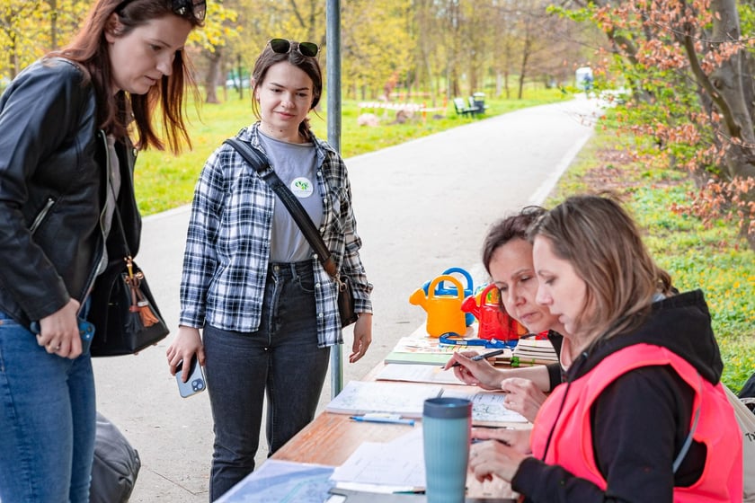 Piknik w parku na Niskich Łąkach i wiosenna edycja akcji WROśnij we WROcław&nbsp;&nbsp;