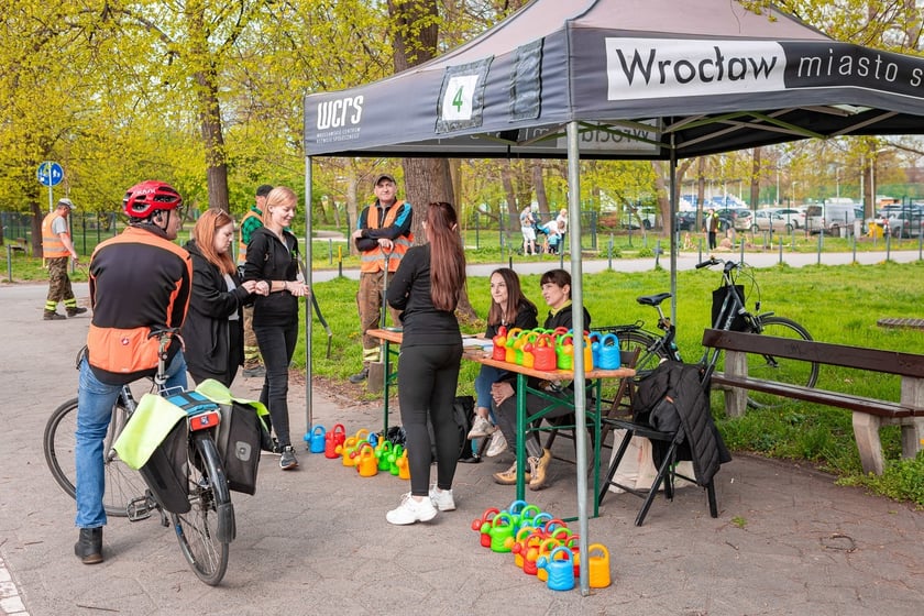 Piknik w parku na Niskich Łąkach i wiosenna edycja akcji WROśnij we WROcław&nbsp;&nbsp;