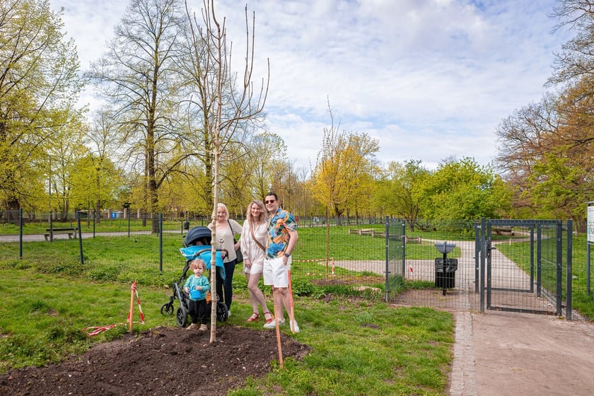 Piknik w parku na Niskich Łąkach i wiosenna edycja akcji WROśnij we WROcław&nbsp;&nbsp;