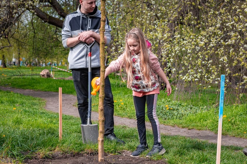 Piknik w parku na Niskich Łąkach i wiosenna edycja akcji WROśnij we WROcław&nbsp;&nbsp;