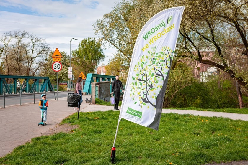 Piknik w parku na Niskich Łąkach i wiosenna edycja akcji WROśnij we WROcław&nbsp;&nbsp;