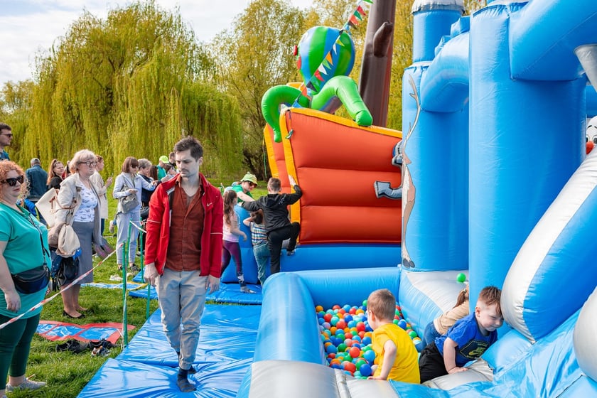 Piknik w parku na Niskich Łąkach i wiosenna edycja akcji WROśnij we WROcław&nbsp;&nbsp;