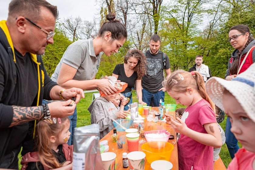 Piknik w parku na Niskich Łąkach i wiosenna edycja akcji WROśnij we WROcław&nbsp;&nbsp;