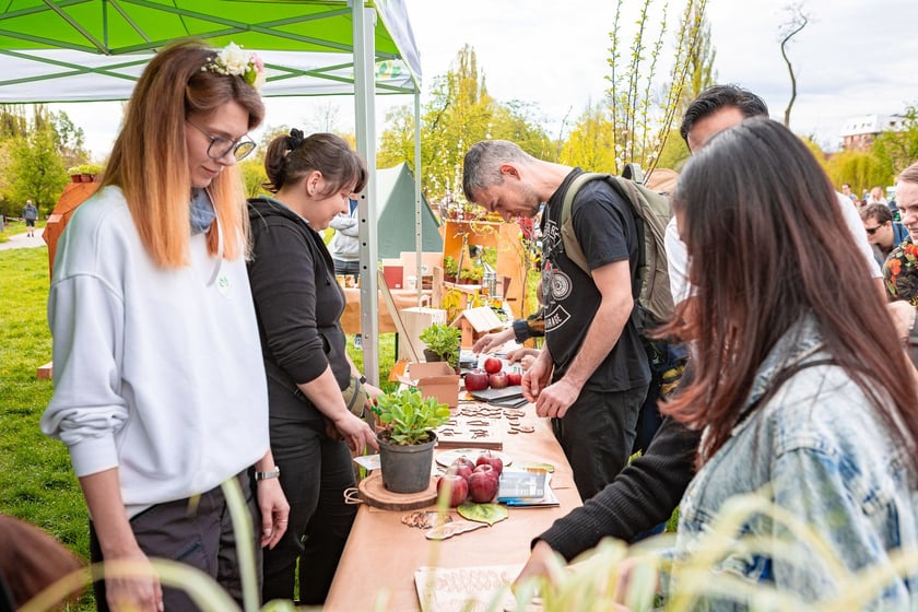 Piknik w parku na Niskich Łąkach i wiosenna edycja akcji WROśnij we WROcław&nbsp;&nbsp;