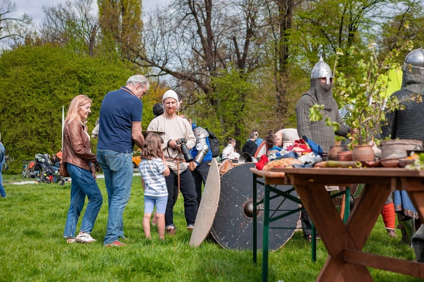 Piknik w parku na Niskich Łąkach i wiosenna edycja akcji WROśnij we WROcław&nbsp;&nbsp;