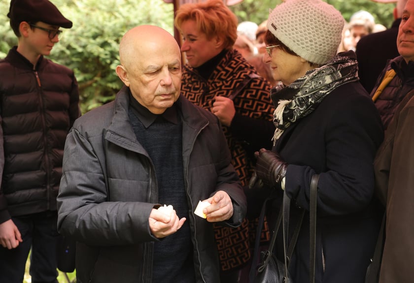 Pogrzeb Wiesławy Różewicz na cmentarzu Grabiszyńskim, 19 kwietnia 2024 roku