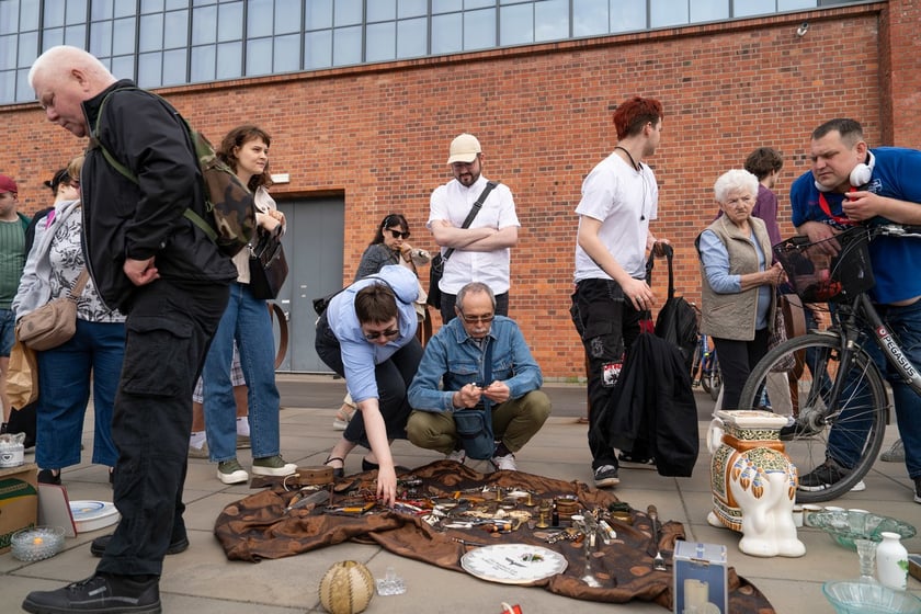 Pchli targ przy Centrum Historii Zjezdnia we Wrocławiu