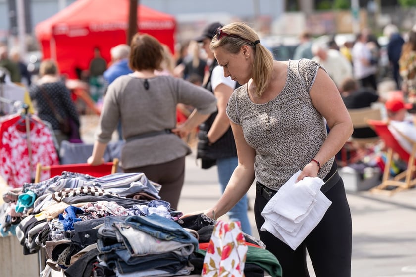 Pchli targ przy Centrum Historii Zjezdnia we Wrocławiu