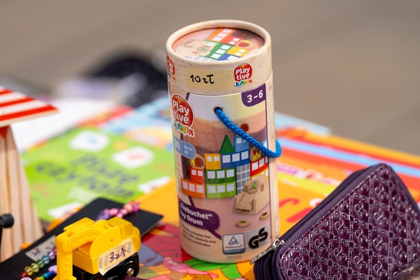 Pchli targ przy Centrum Historii Zjezdnia we Wrocławiu