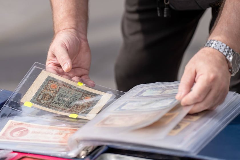 Pchli targ przy Centrum Historii Zjezdnia we Wrocławiu