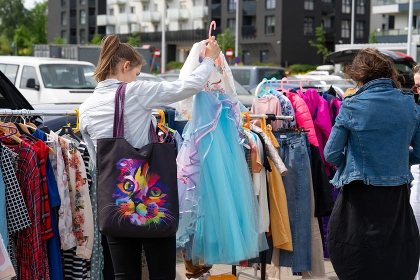 Pchli targ przy Centrum Historii Zjezdnia we Wrocławiu