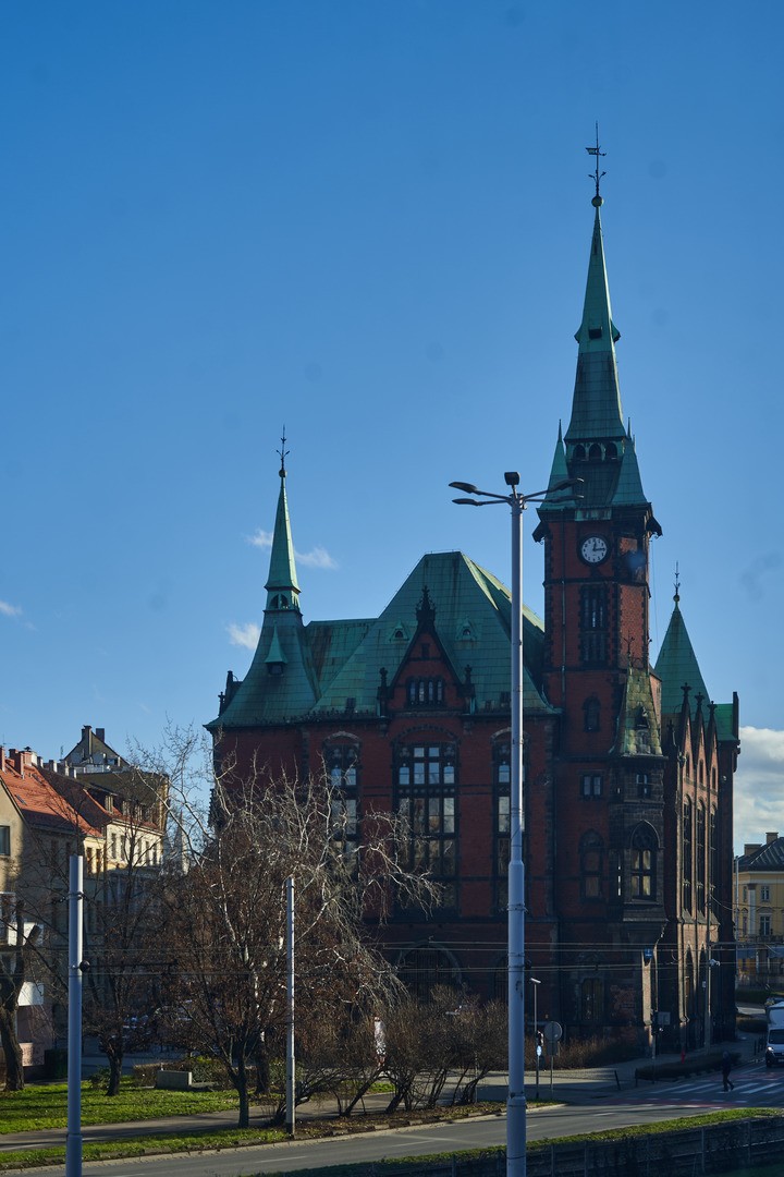 Budynek  dawnej biblioteki przy ul. Szajnochy