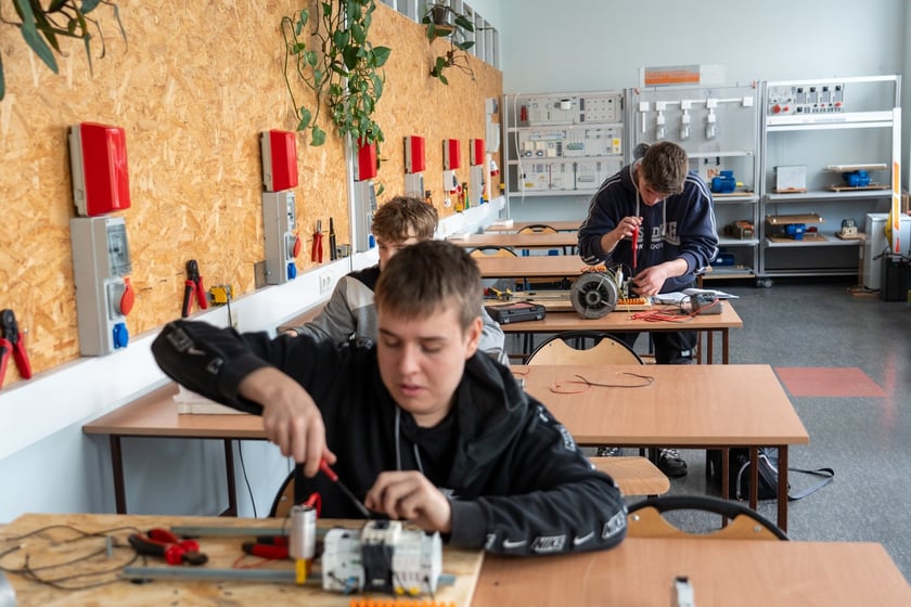 Środki zewnętrzne (w tym unijne) na projekty edukacyjne - konferencja prasowa