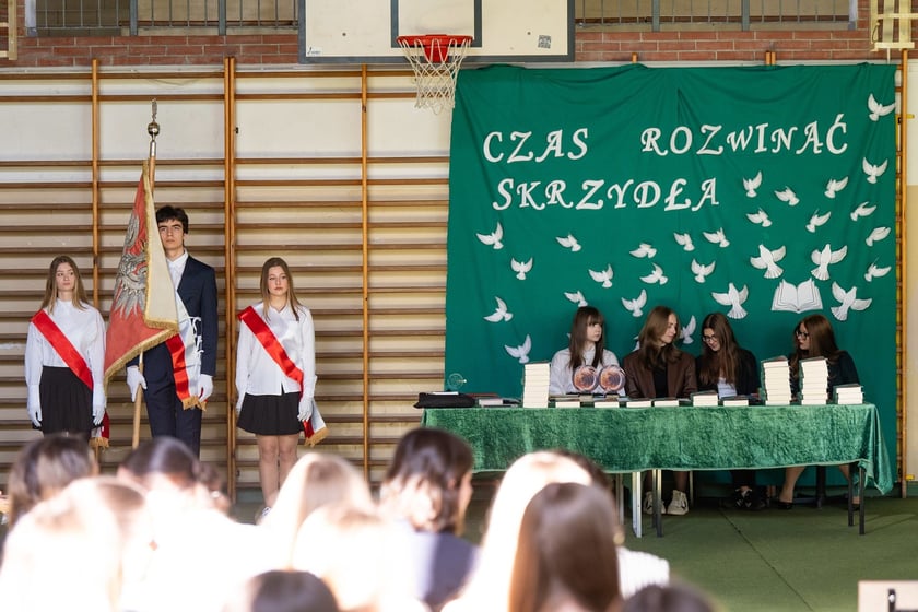 Zakończenie roku szkolnego maturzystów VII LO we Wrocławiu