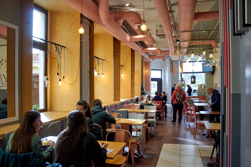 R&oacute;żowa Krowa Bar Mleczny, ul. Świdnicka 36