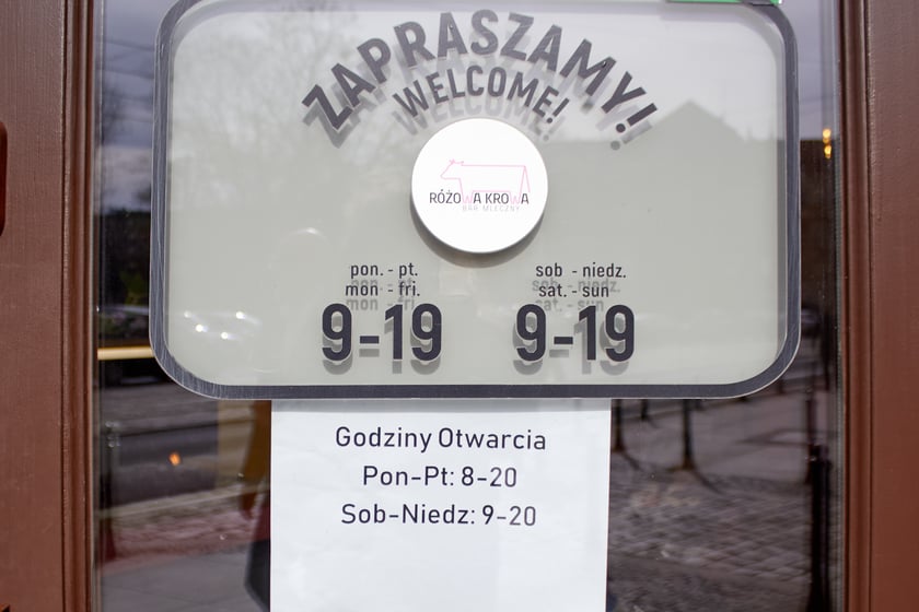 R&oacute;żowa Krowa Bar Mleczny, ul. Świdnicka 36