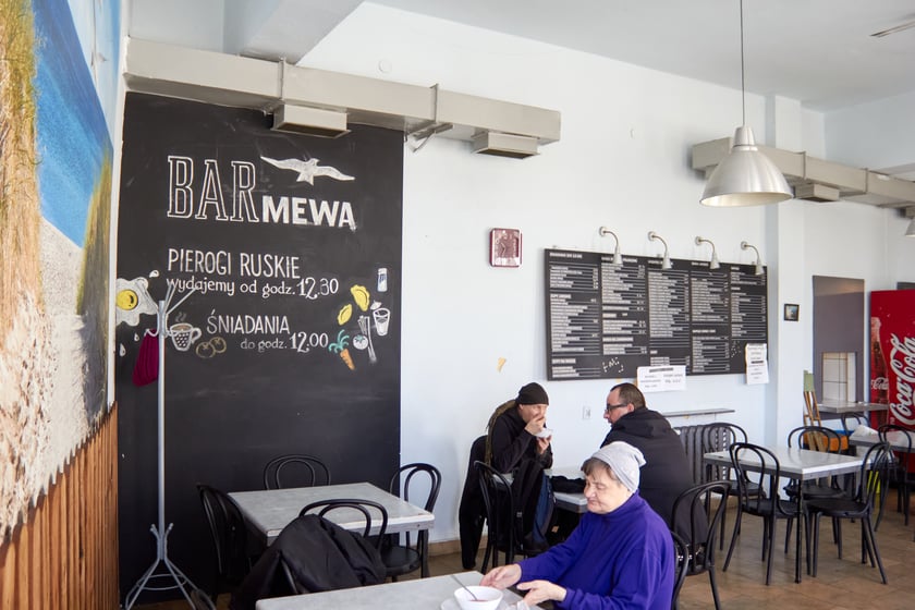 Bar Mleczny Mewa, ul. Drobnera 4