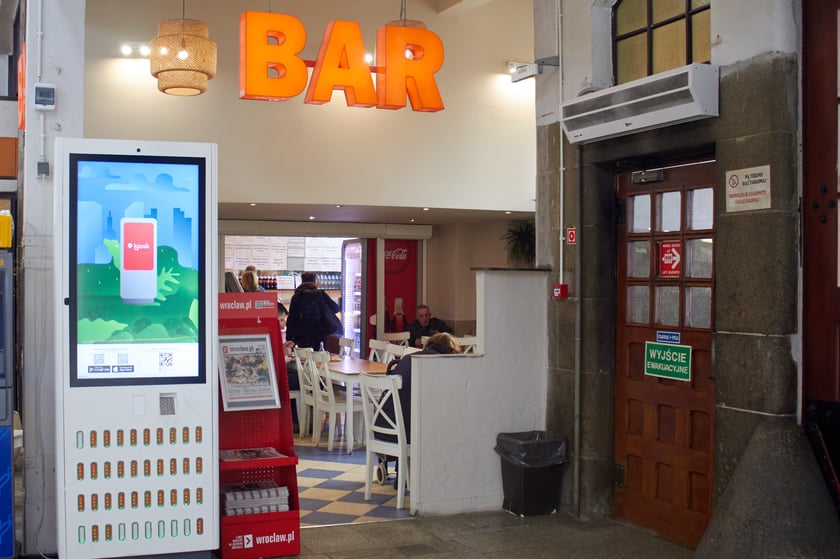 Bar Karmazyn, ul. Piaskowa 17
