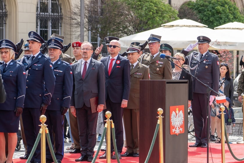 Dzień Flagi - świętowanie na wrocławskim Rynku