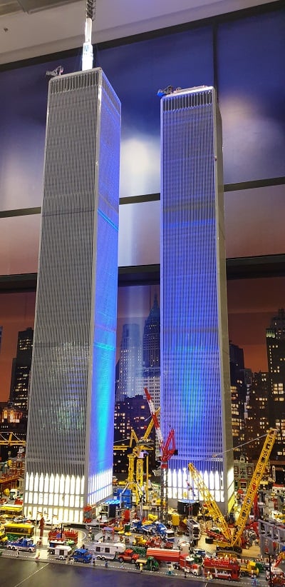 Wieże WTC wykonane z klocków Lego