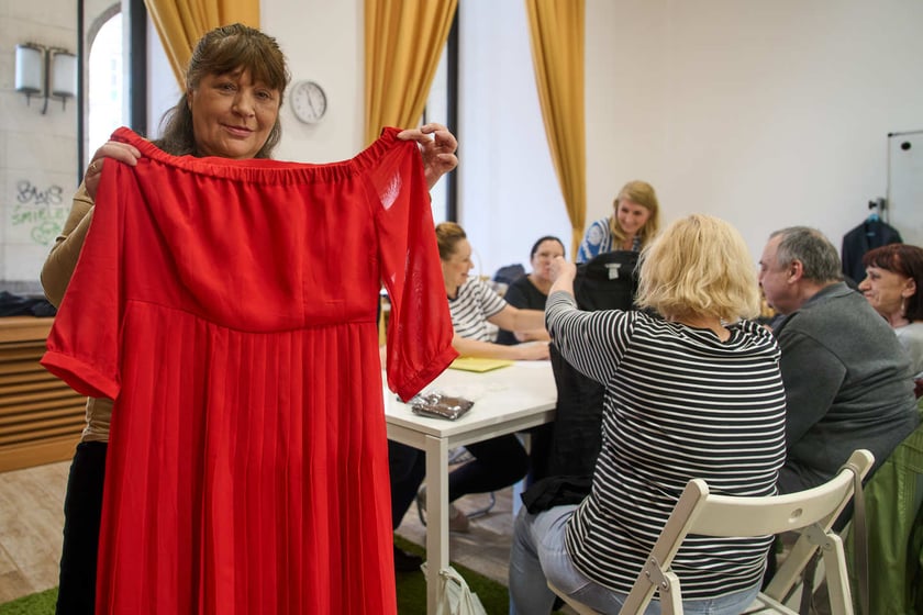 Warsztaty &bdquo;Żywe obrazy, czyli jak odzyskać sprawczość w działaniu&rdquo; kwiecień-czerwiec 2024 roku - Irena Gałka