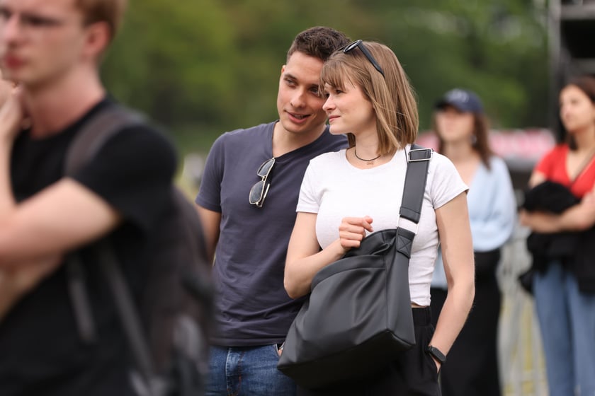 Pierwszy dzień Juwenaliów Wrocławskich 2024 na Polach Osobowickich
