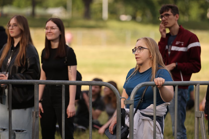 Pierwszy dzień Juwenaliów Wrocławskich 2024 na Polach Osobowickich