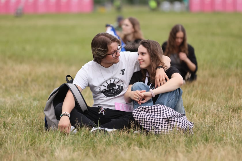 Pierwszy dzień Juwenaliów Wrocławskich 2024 na Polach Osobowickich