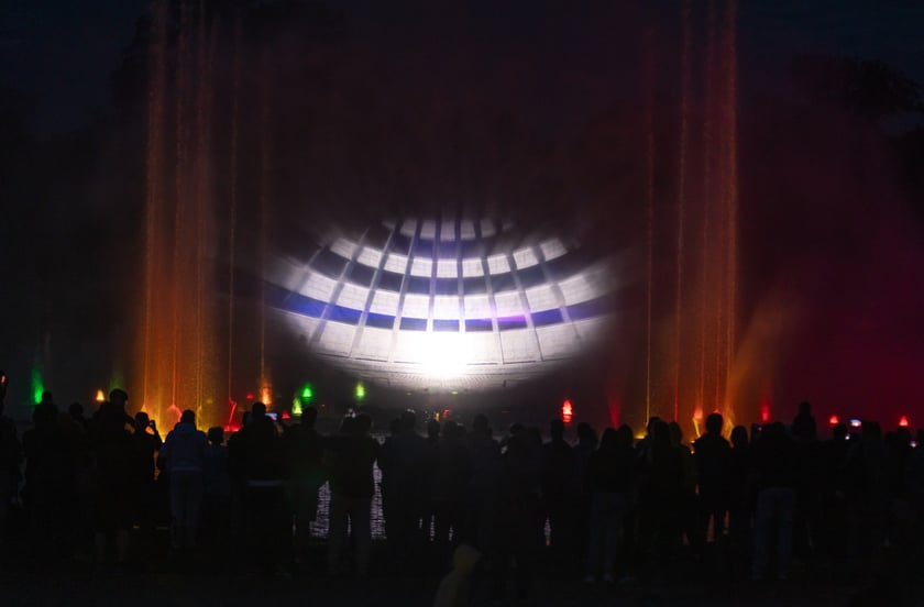 Otwarcie sezonu 2024 Fontanny Multimedialnej - pokaz specjalny: Katedra Demokracji