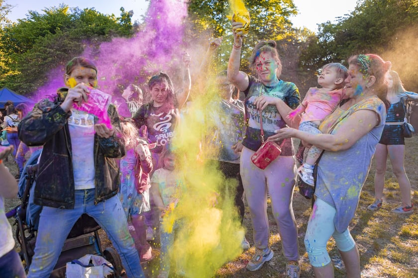 Kolor Fest &ndash; Dzień Kolor&oacute;w Holi (12.05.2024)