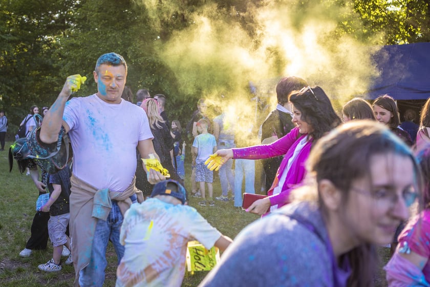 Kolor Fest &ndash; Dzień Kolor&oacute;w Holi (12.05.2024)