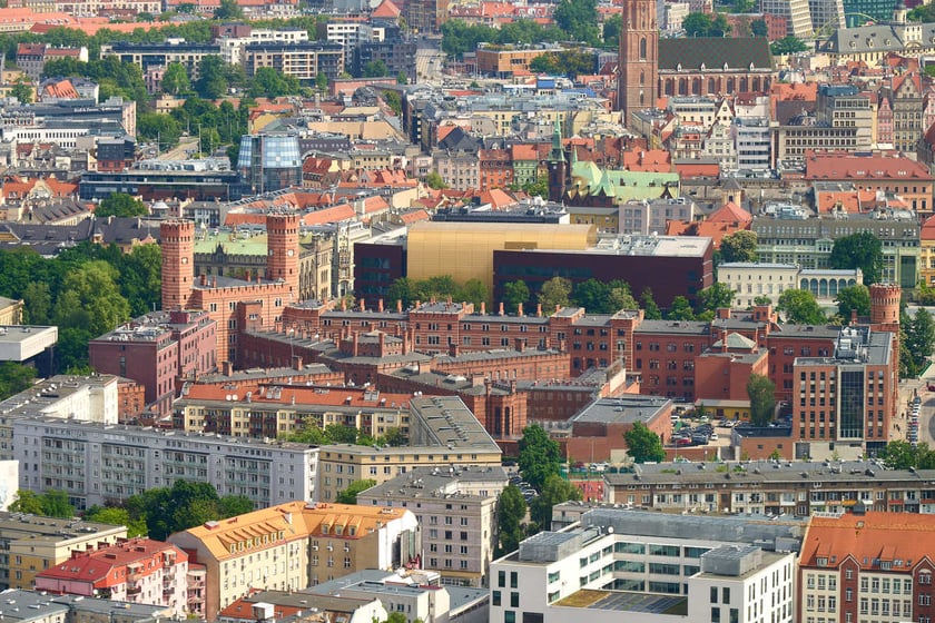 Panorama Wrocławia z tarasu widokowego na Sky Tower