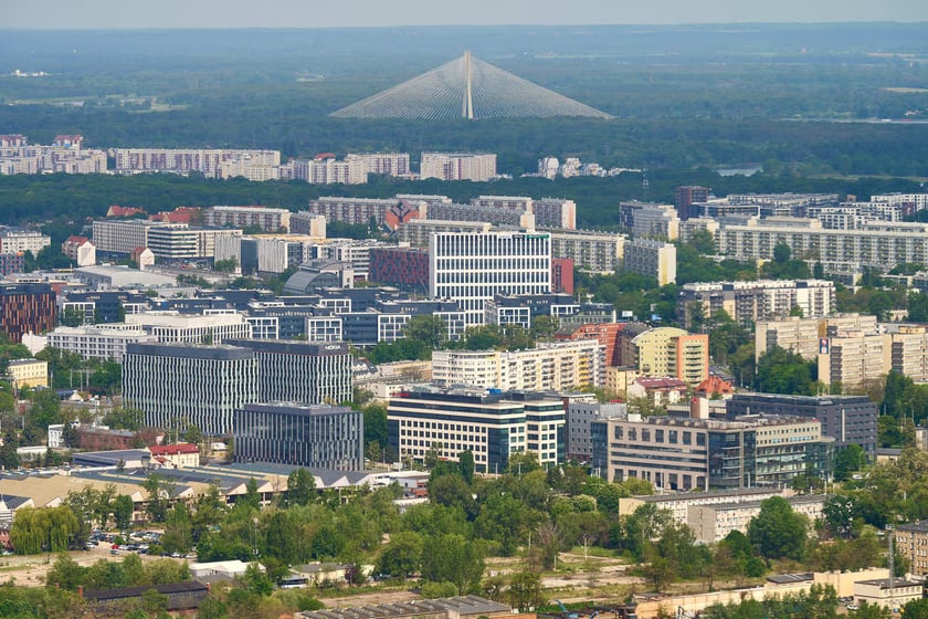 Panorama Wrocławia z tarasu widokowego na Sky Tower