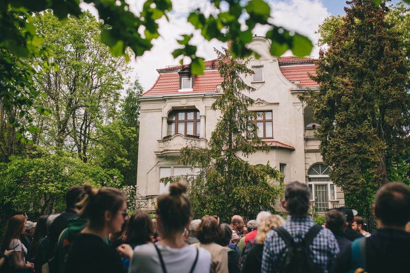 Sąsiedzkie spacery we Wrocławiu, zdjęcie archiwalne