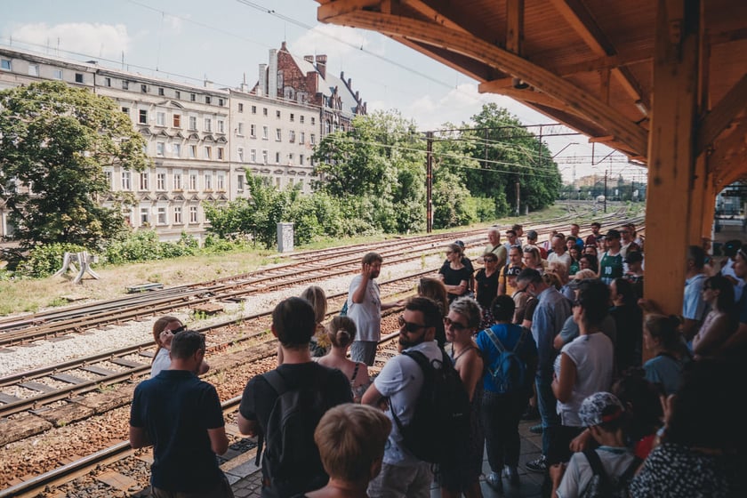 Sąsiedzkie spacery we Wrocławiu, zdjęcie archiwalne