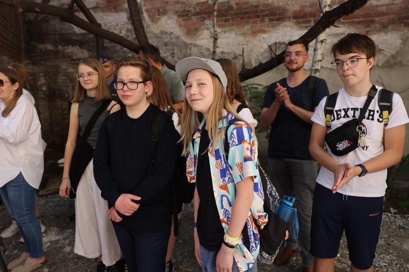 Uroczyste odsłonięcie muralu pamięci WARSZAWIACY - POWSTAŃCY - WROCŁAWIANIE z okazji 80. rocznicy Powstania Warszawskiego.