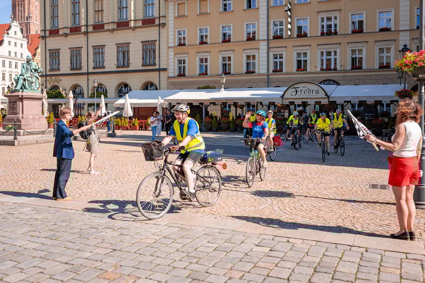 Rowerzyści z&nbsp;Koła Przyjaci&oacute;ł Erlangen-H&ouml;chstadt/Tarnowskie G&oacute;ry (Tarnowitz) e.V. we Wrocławiu