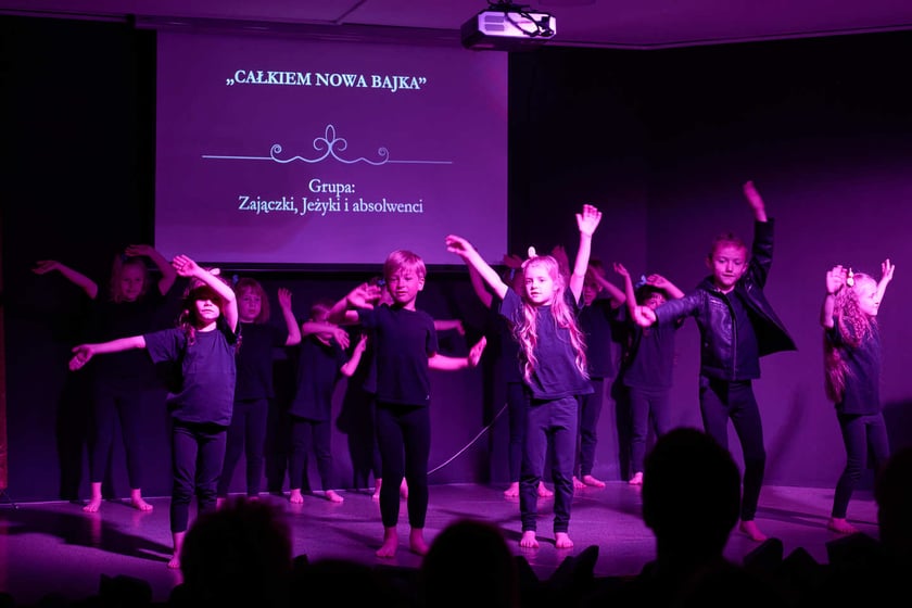 Uroczystość 40-lecia Przedszkola nr 56 &bdquo;Niezapominajka&rdquo; przy ul. Wałbrzyskiej