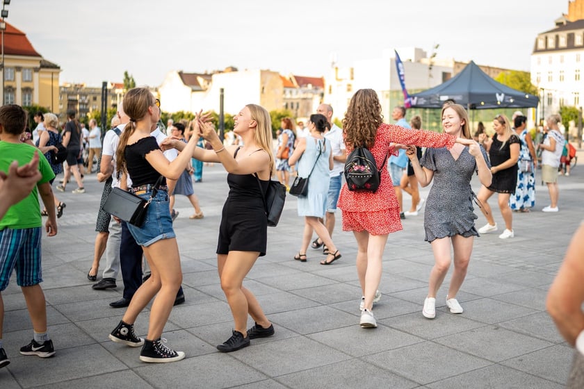 Potańcówka na placu Wolności 2023