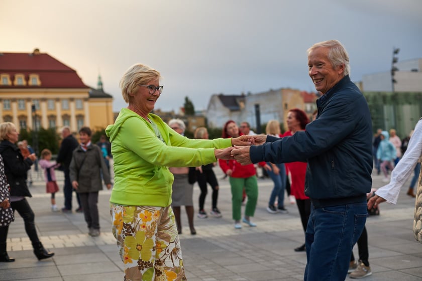 Potańcówka na placu Wolności 2023