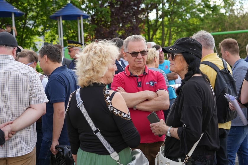 Spotkanie mieszkańców osiedla Kuźniki z prezydentem Wrocławia, Jackiem Sutrykiem