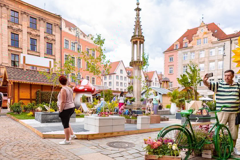 Pierwszy dzień Jarmarku Świętojańskiego we Wrocławiu.