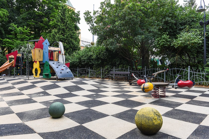 Plac zabaw w Parku Staromiejskim