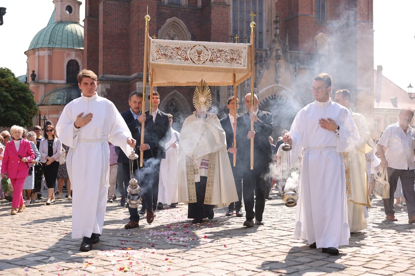 Procesja Bożego Ciała (30.05.2024)