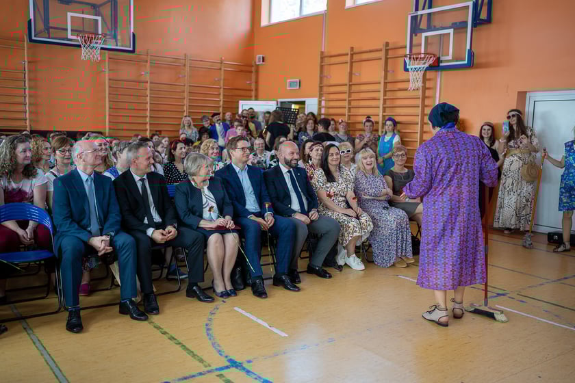 Jubileusz 60-lecia SP nr 64 we Wrocławiu