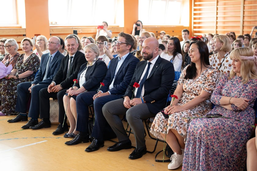 Jubileusz 60-lecia SP nr 64 we Wrocławiu