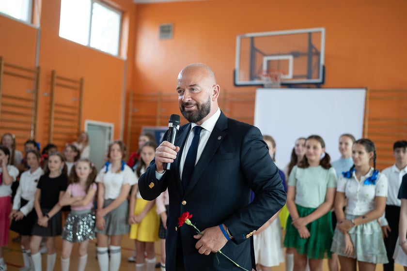 Jubileusz 60-lecia SP nr 64 we Wrocławiu