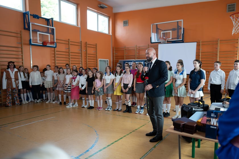 Jubileusz 60-lecia SP nr 64 we Wrocławiu